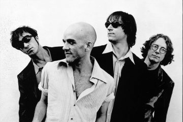 R.E.M publica una versión inédita de “E-Bow the Letter” junto a Thom Yorke. Cusica Plus.