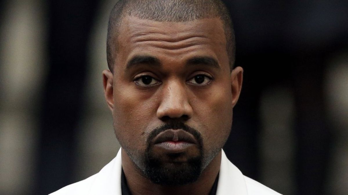 Kanye West se presentó en Saturday Night Live