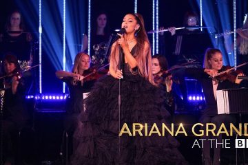 Ariana Grande compartió nueva versión de su tema “God Is A Woman” con una orquesta y coro de mujeres. Cusica Plus.
