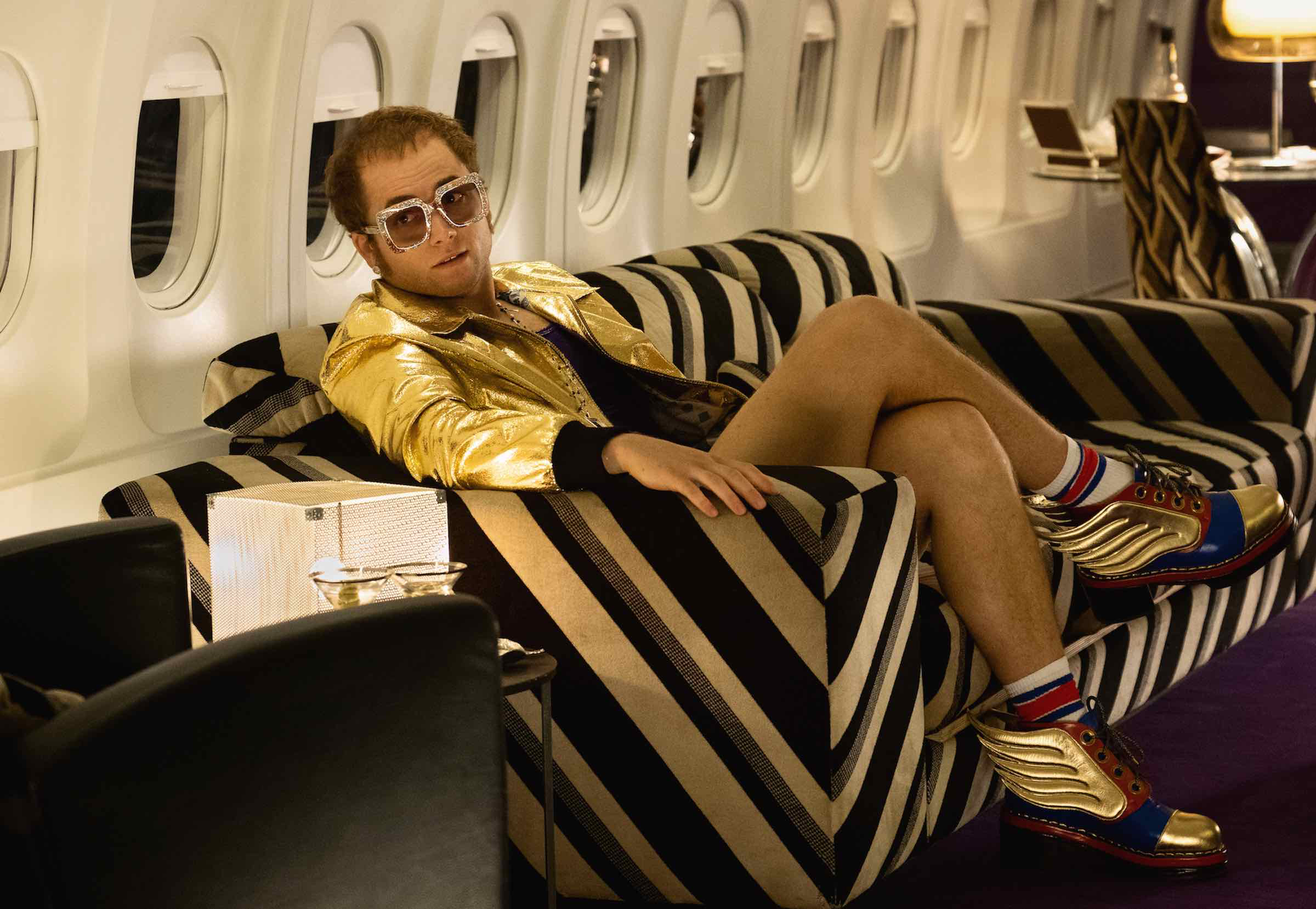 Puedes ver el primer tráiler del biopic de Elton John: ‘Rocketman’. Cusica Plus.