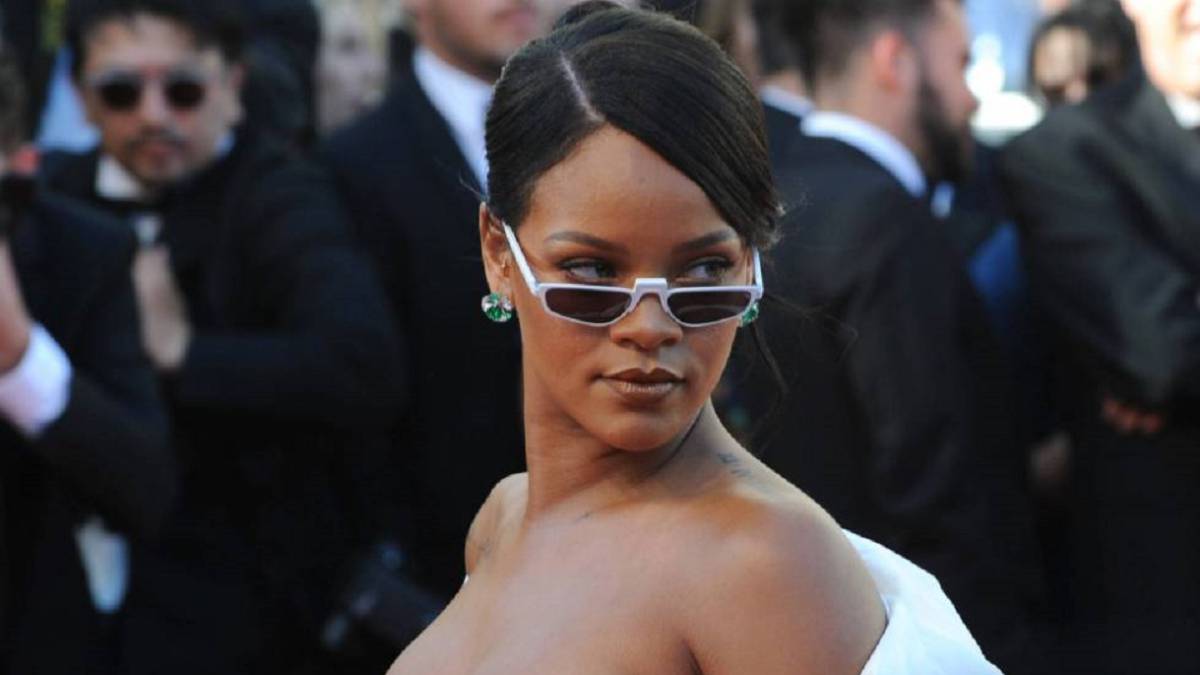 Rihanna envía una carta de cese y desista a Donald Trump por usar su tema