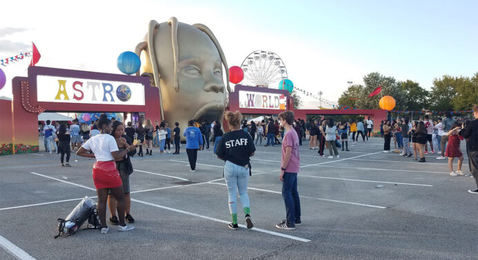 El ‘Astroworld Festival’ de Travis Scott acogió a más de 35.000 personas