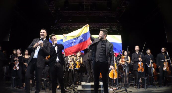 Guaco y La Orquesta Sinfónica Simón Bolívar llenaron de música el CCCT