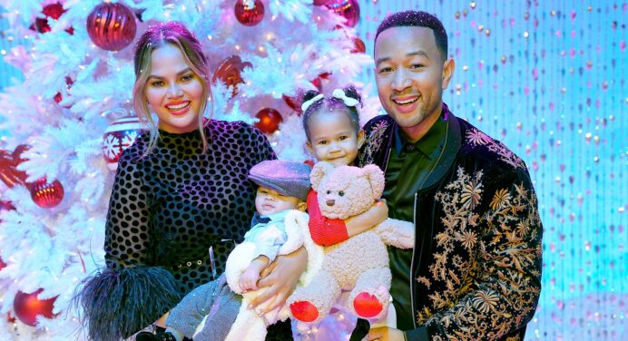 John Legend celebra navidad con su villancico junto a Esperanza Spalding