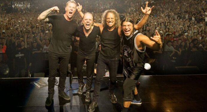Metallica da fecha de estreno de su nuevo disco acústico