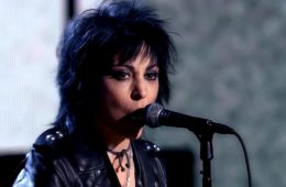 Joan Jett celebró a las mujeres en el congreso norteamericano con “Fresh Start”. Cusica Plus.