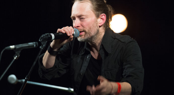 Thom Yorke y su piano nos dejan una versión melancólica de “Everything In Its Right Place”