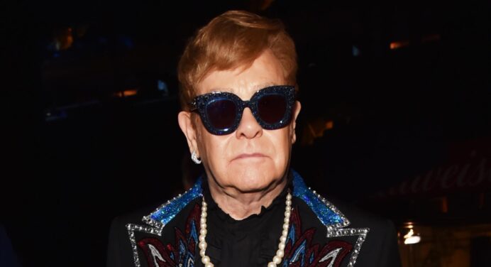 Elton John interpretó “Young Dumb & Broke” de Khalid en un nuevo Spotify Singles