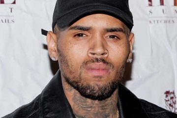 Chris Brown es arrestado en París, tras ser acusado de violación. Cusica Plus.