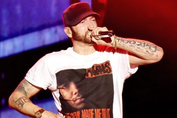 Eminem fue el único artista en vender 500.000 copias de su álbum en 2018. Cusica Plus.