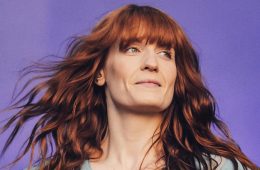 Florence And The Machine presenta su nuevo tema en vivo. Cusica Plus.