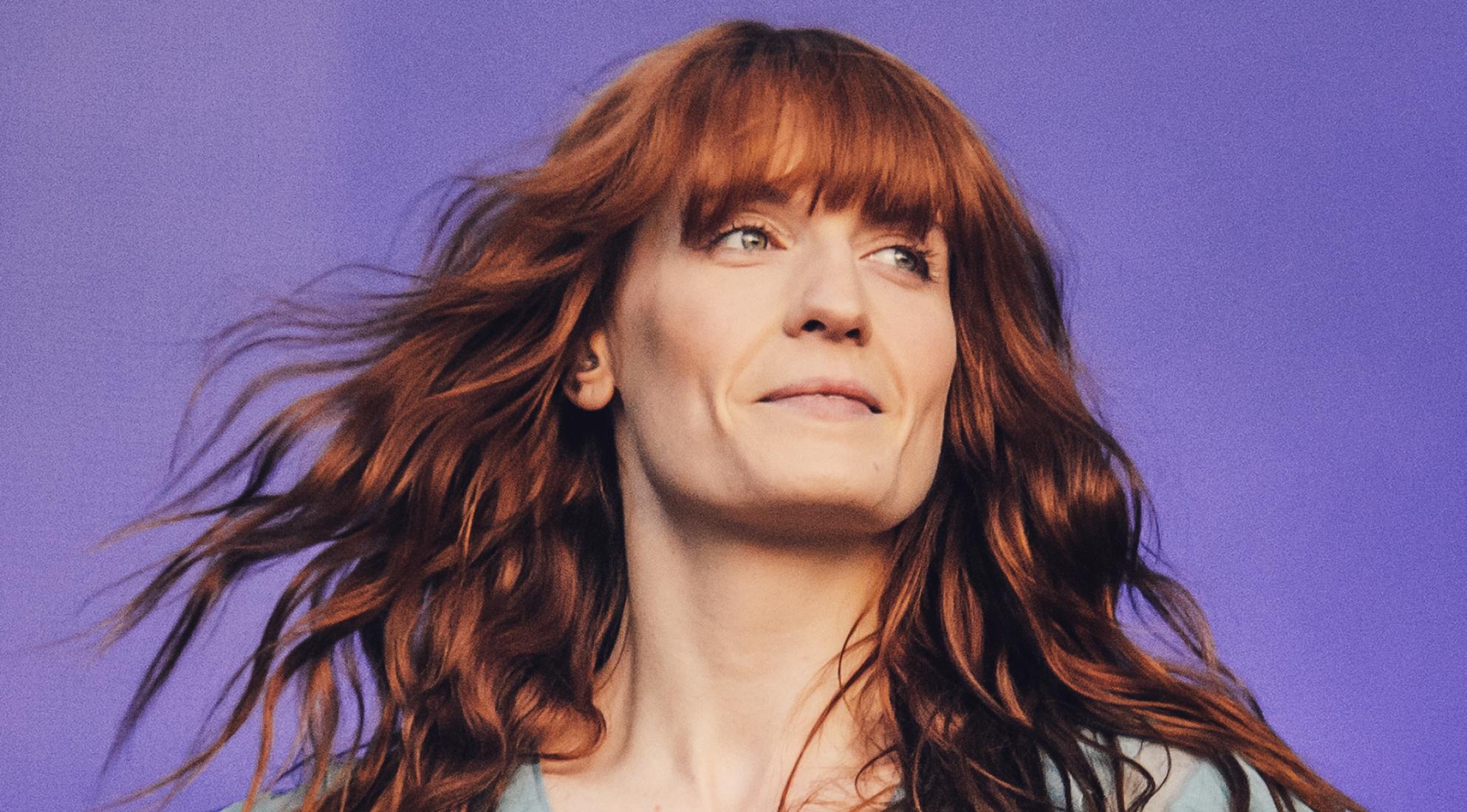Florence And The Machine presenta su nuevo tema en vivo. Cusica Plus.