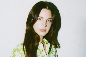 Lana Del Rey muestra su nuevo sencillo “Hope is a Dangerous Thing for a Woman Like me to have - But i have it”. Cusica Plus.