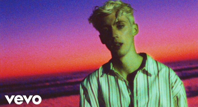 Troye Sivan persigue el amor en su nuevo videoclip “Lucky Strike”