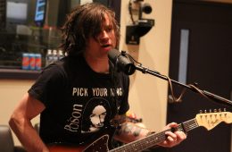 Ryan Adams planea lanzar tres discos en 2019. Cusica Plus.