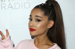 Ariana Grande comparte el detrás de cámara de “Break Up With Your Girlfriend, I’m Bored” . Cusica Plus.