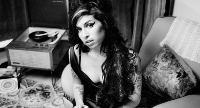 Salaam Remi comparte el tema “Find My Love” con voces de Amy Winehouse y Nas