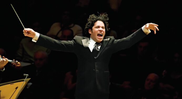 Gustavo Dudamel y la Filarmónica de Los Ángeles, publicarán un disco doble en honor a John Williams