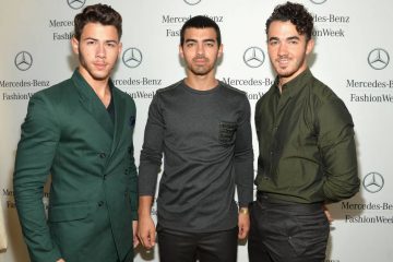 Los Jonas Brothers podrían estar grabando nueva música bajo el nombre de ‘Jonas’ Cusica Plus.