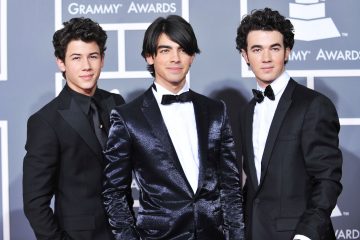 Los Jonas Brothers lanzarán un nuevo sencillo este viernes. Cusica Plus