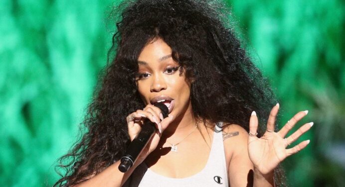 SZA realizó cover del clásico de 1998, “Kiss Me” de Sixpence None The Richer