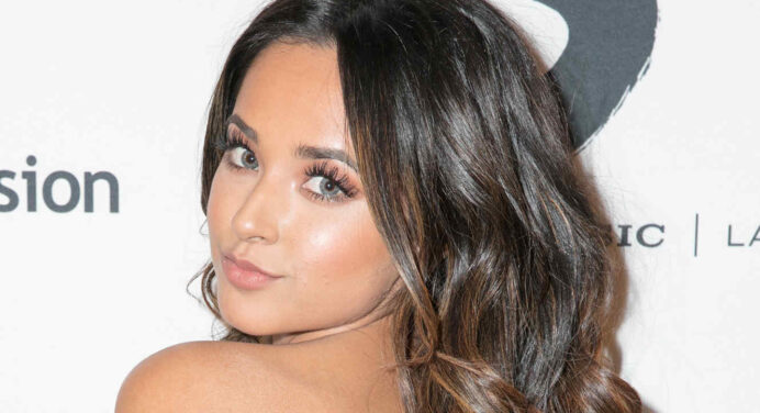 Becky G se une a la versión en español del tema “Lost In the Middle of Nowhere” con Kane Brown