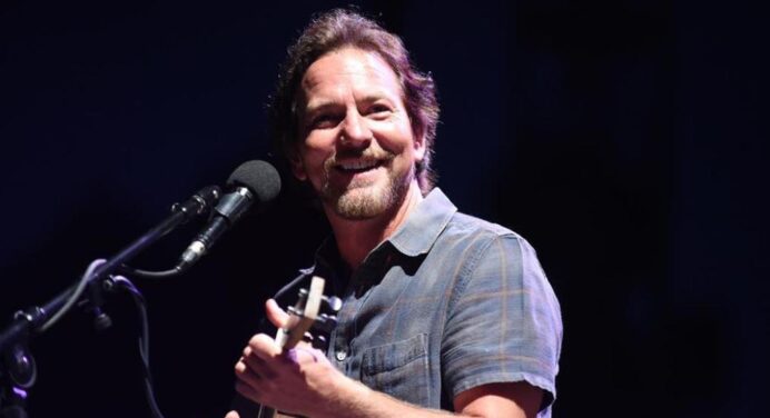 Eddie Vedder de Pearl Jam, versionó “Maybe It’s Time” de ‘A Star Is Born’