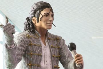 Estatua de Michael Jackson es retirada del Museo Nacional de Manchester. Cusica Plus.