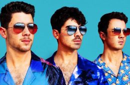 Jonas Brothers muestran su estilo de los 80’s en el nuevo tema “Cool”. Cusica Plus.
