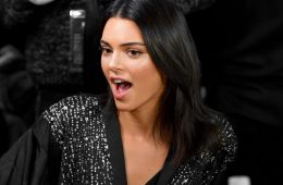 Kendall Jenner habla de su relación con el Fyre Festival en el New York Times. Cusica Plus.