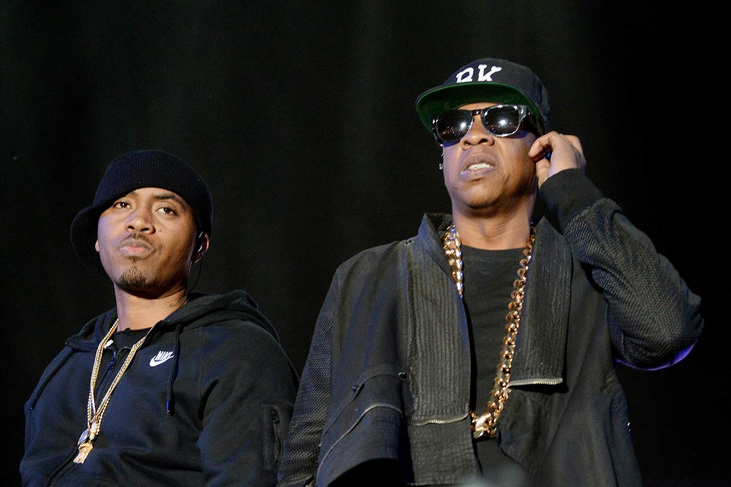 Jay-Z y Nas se unieron para cantar el clásico “The World Is Yours”. Cusica Plus.