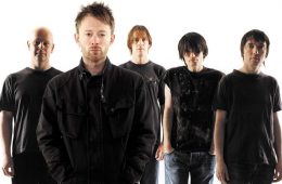 Ed’Obrien y Phill Selway reciben la inducción de Radiohead al Salón de la Fama del Rock. Cusica Plus.