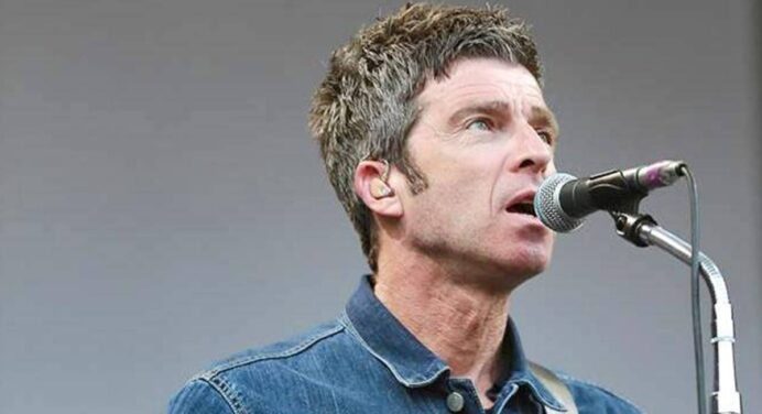 Noel Gallagher se para entre Bowie e INXS con “Black Star Dancing”