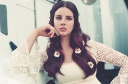 Lana Del Rey realizó cover del tema “Doin’ Time”, original de Sublime. Cusica Plus.