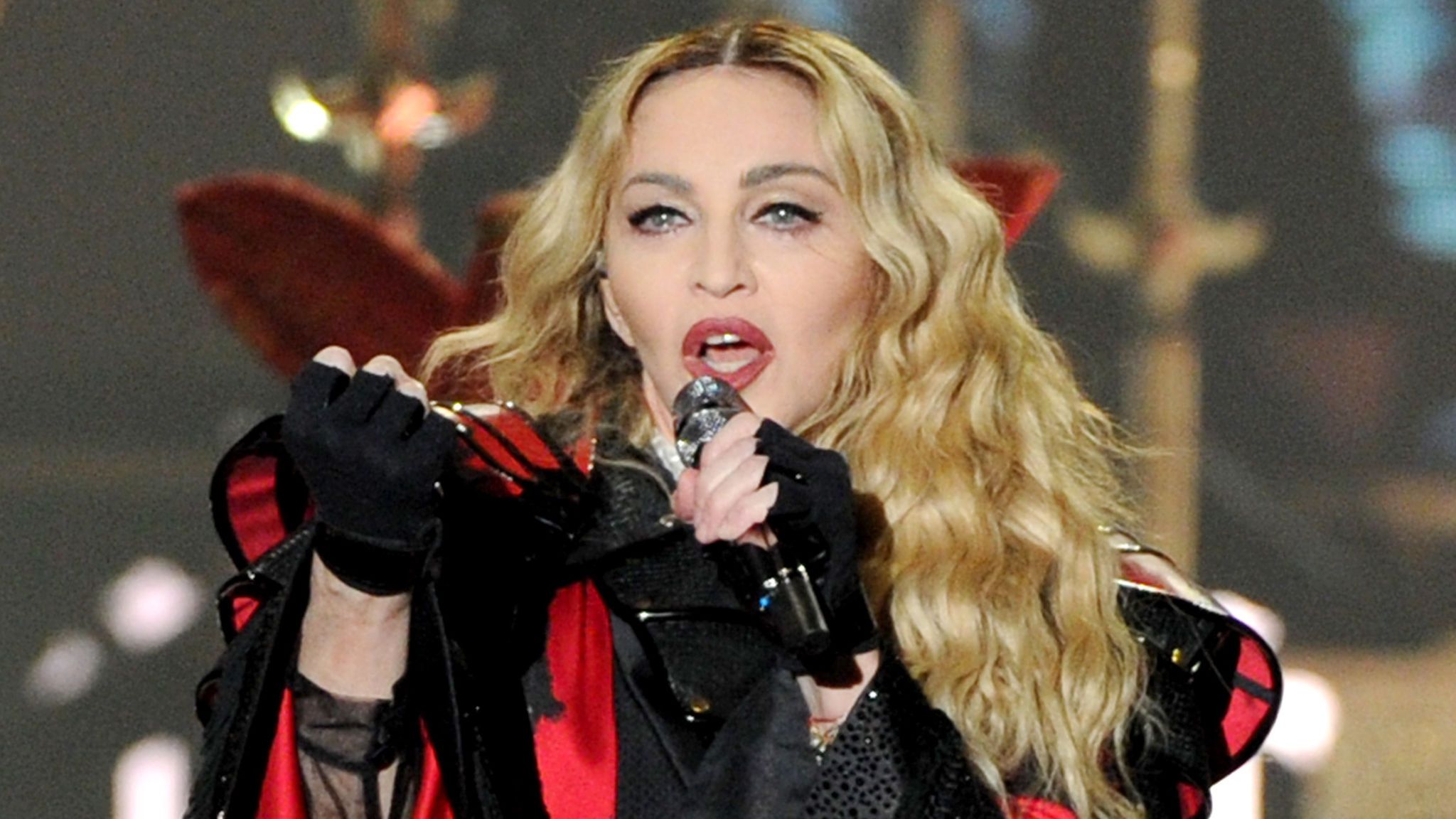 Instagram elimina publicación de Madonna, sobre teoría conspirativa del Coronavirus