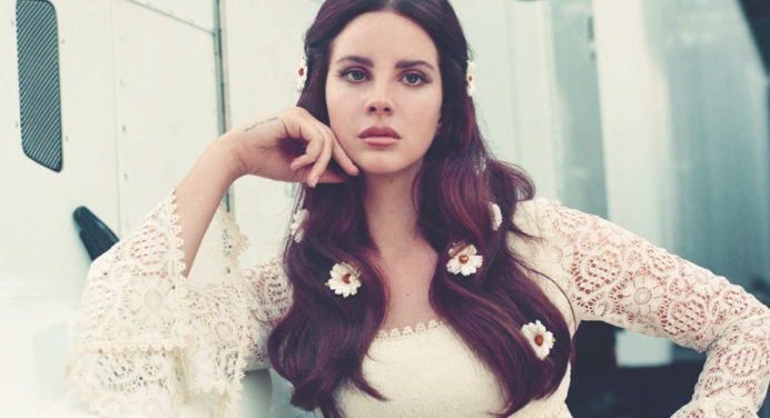 Lana Del Rey confirma fecha de estreno de su próximo disco