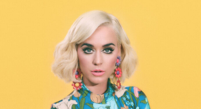 Katy Perry fue acusada por segunda vez de acoso sexual