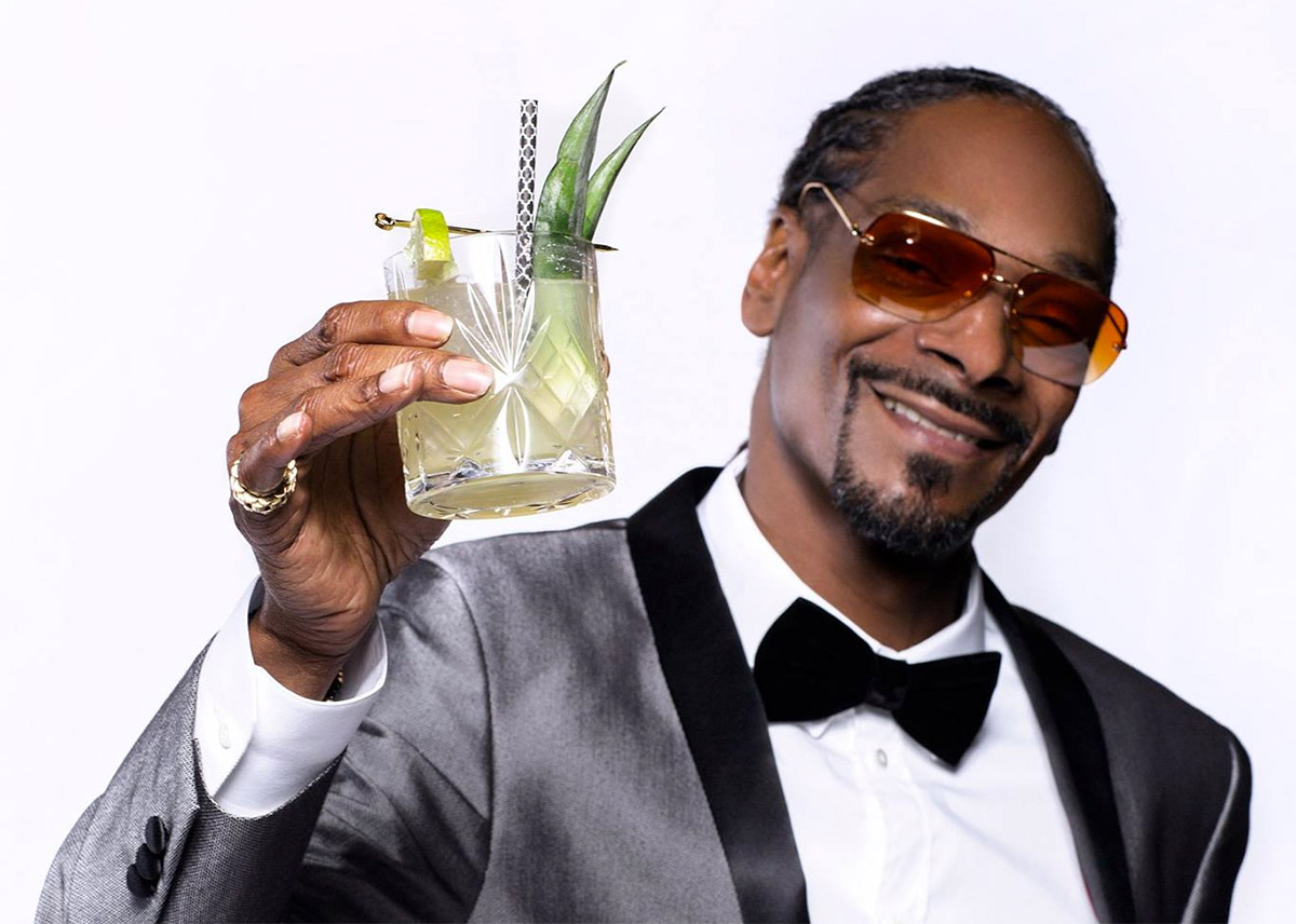 Snoop Dogg comparte su nuevo tema ‘Let Bygones Be Bygones’. Cusica Plus.