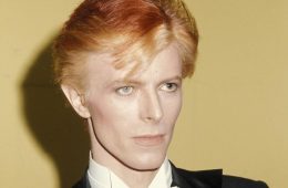 Publicaron la primera foto del ‘biopic’ de David Bowie - Cúsica Plus