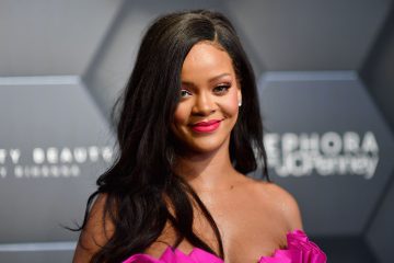Rihanna condena a Trump por su respuesta a los tiroteos en Estados Unidos - Cúsica Plus