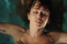 Miley Cyrus publica el video de 'Slide Away' - Cúsica Plus