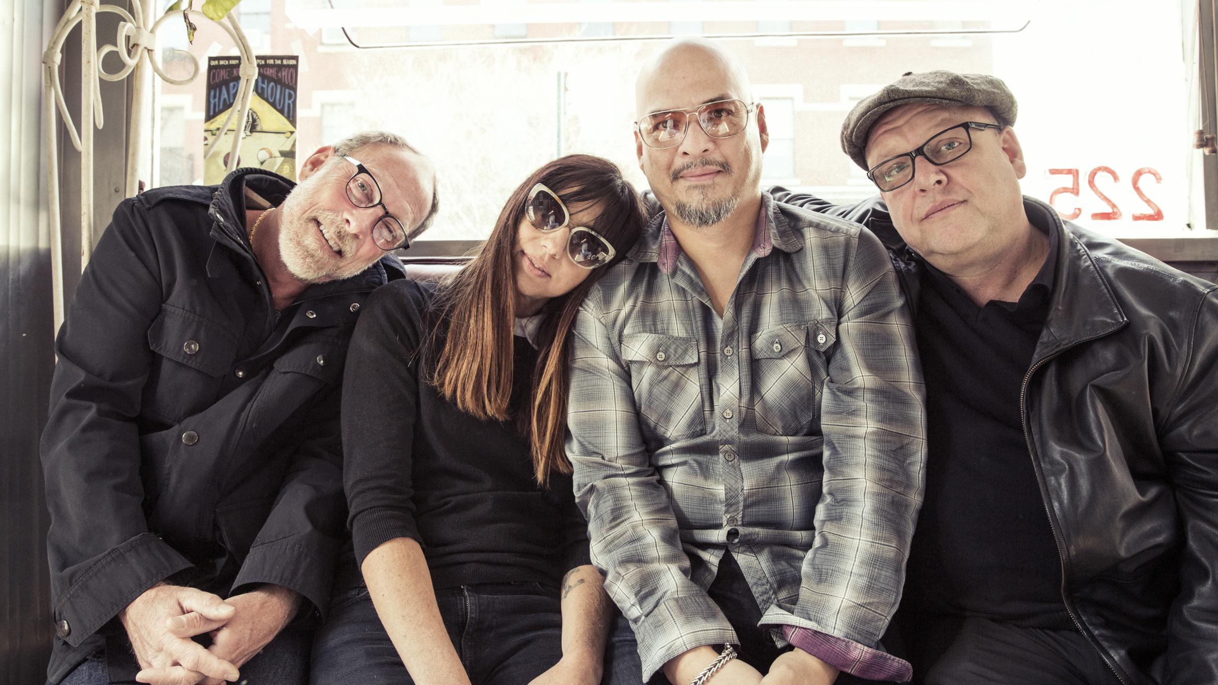 Pixies tiene un nuevo disco - Cúsica Plus