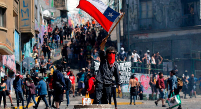 Músicos chilenos expresan descontento en contra del gobierno de Chile