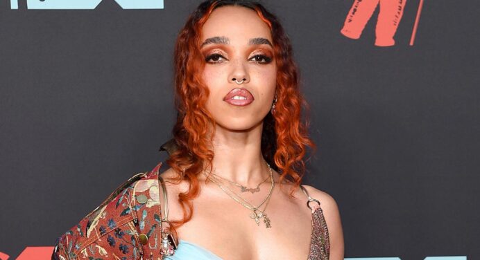 FKA Twigs estrenó su disco ‘MAGDALENE’