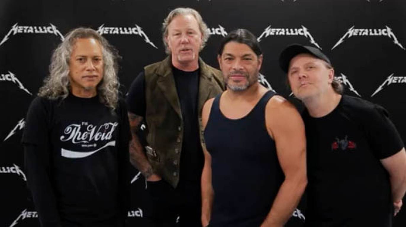 Metallica dona 100.000 dólares a los afectados por los incendios en California. Cusica Plus.