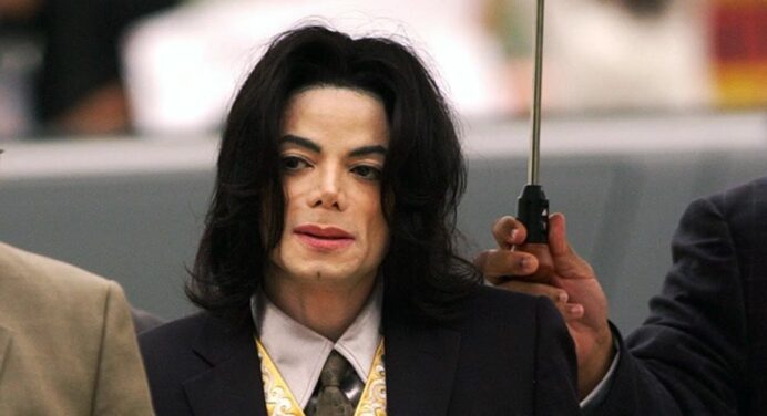 Michael Jackson es el artista difunto con más ganancias del año
