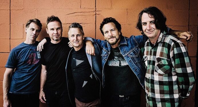 Pearl Jam marca su regreso con el nuevo tema ‘Dance of the Clairvoyants’