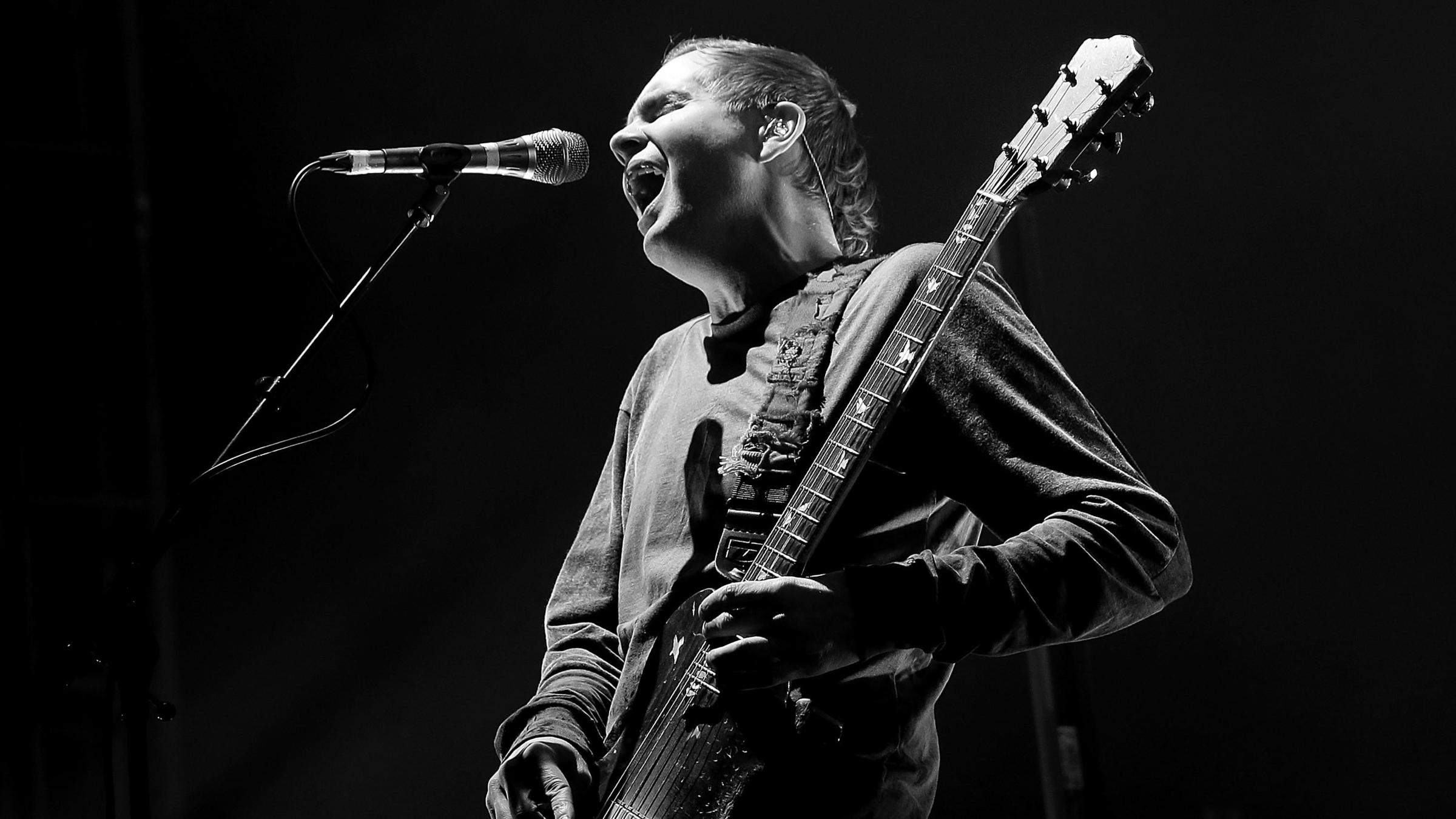 Guitarrista de Sigur Rós, Jónsi, anuncia disco dedicado al océano. Cusica Plus.