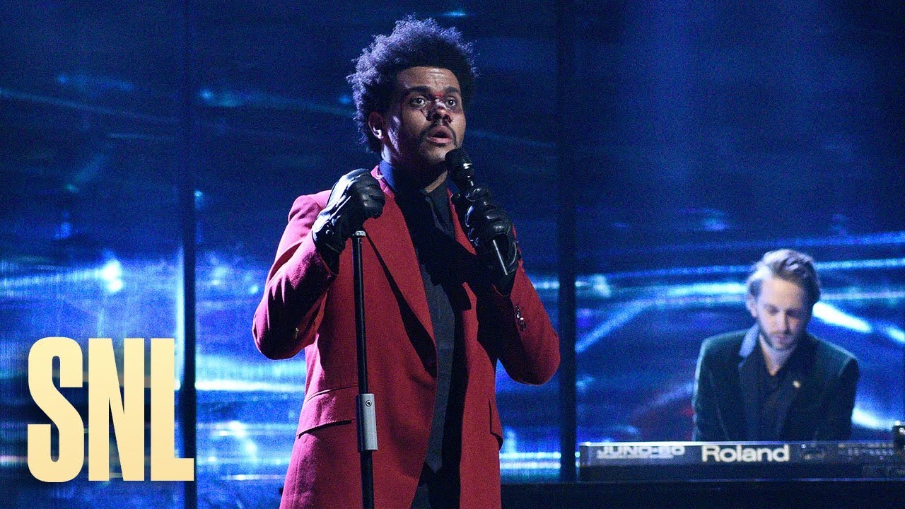 The Weeknd estrenó un nuevo tema en el Saturday Night Live. Cusica Plus.