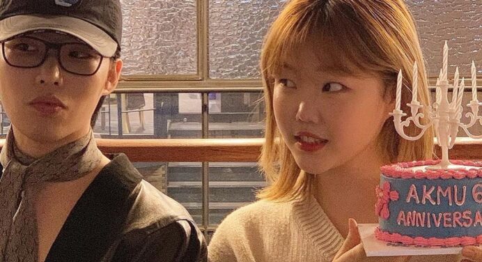 AKMU celebra su 6to aniversario